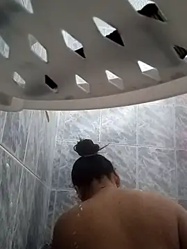 Naomy veracruz  online show from 03/29/26, 10:04