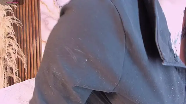 king lovely hornyy online show from 05/31/26, 06:42