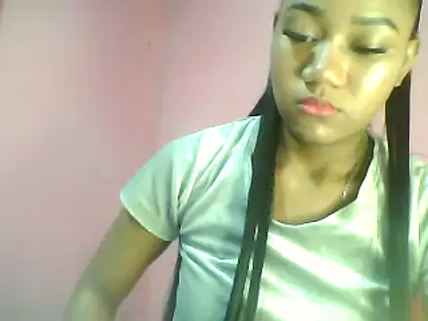 Fariana01 online show from 12/30/24, 11:49