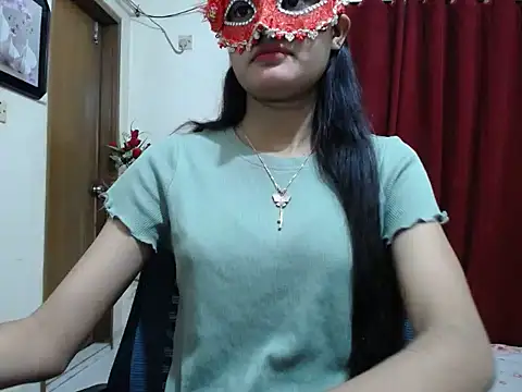 taisina online show from 02/12/25, 04:33