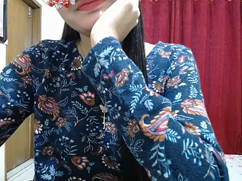 taisina online show from 02/20/25, 02:40