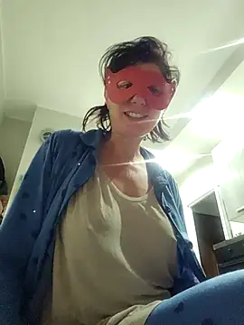 Vagabondainnamorata online show from 10/13/25, 04:12