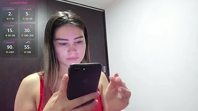 Hannah Baileyy online show from 03/03/26, 10:48