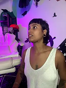 LollaByer online show from 10/30/25, 10:32