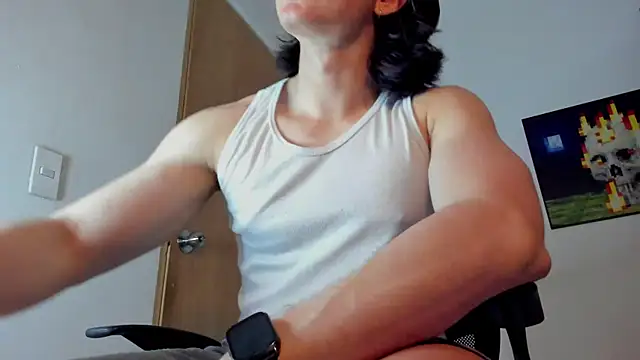 AngelBennet  online show from 11/26/25, 11:50