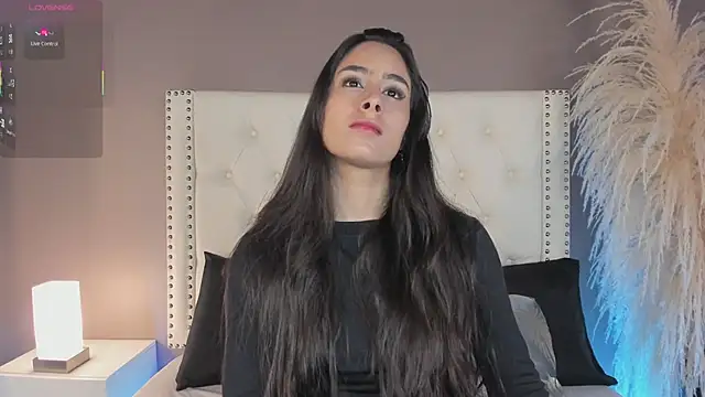 Snapshot of Julia_Martinez_ chatting on 04/29/26, 11:36 Julia Martinez online show from 04/29/26, 11:36