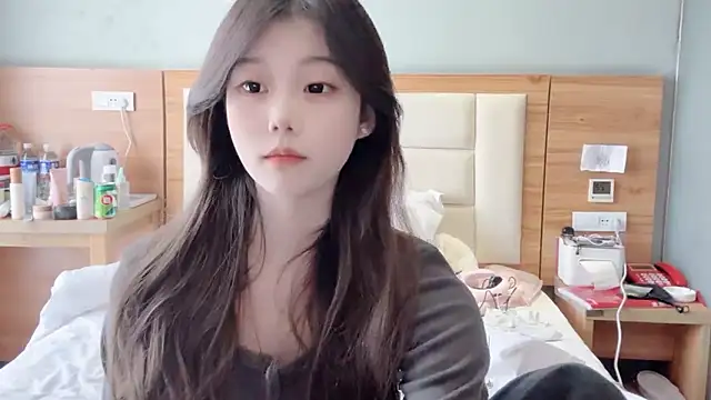 yangyang-1115 online show from 02/13/25, 08:48