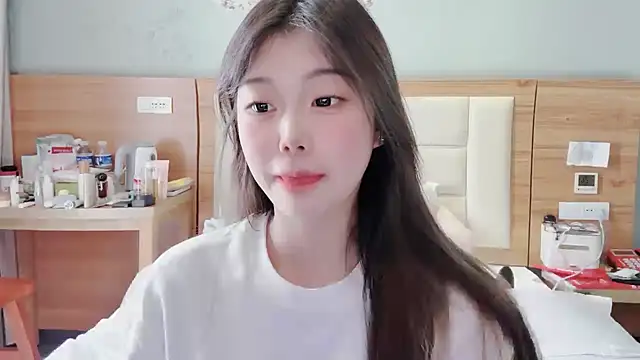 yangyang-1115 online show from 02/16/25, 08:43