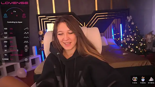 Snapshot of DreamyLinaa chatting on 12/30/24, 10:32 DreamyLinaa online show from 12/30/24, 10:32
