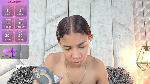 AshleyHill2 online show from 01/15/26, 03:00