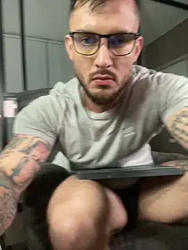 DimitriSullivan  online show from 02/22/25, 05:23