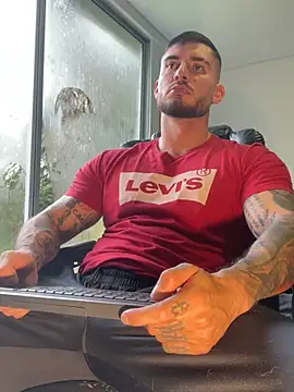 DimitriSullivan  online show from 04/08/26, 01:22