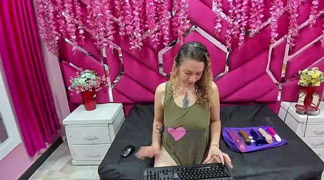 alaha evans online show from 12/10/24, 02:59