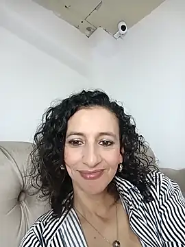 AriannaRussell  online show from 03/13/26, 12:56