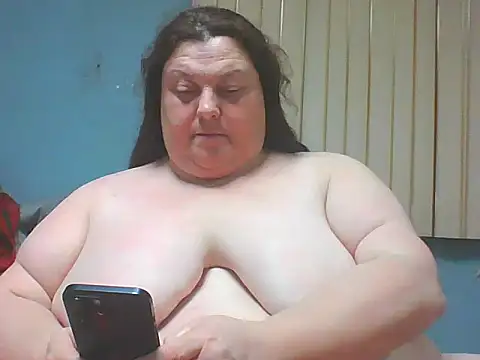 Honeybee2025 online show from 02/13/25, 10:43