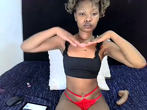 RayaBae online show from 04/06/26, 09:21