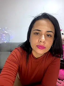 Snapshot of Leyna_Kenet chatting on 12/09/24, 06:23 Leyna Kenet online show from 12/09/24, 06:23