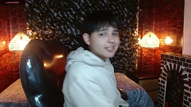 AndrewPherson online show from 01/03/25, 12:52