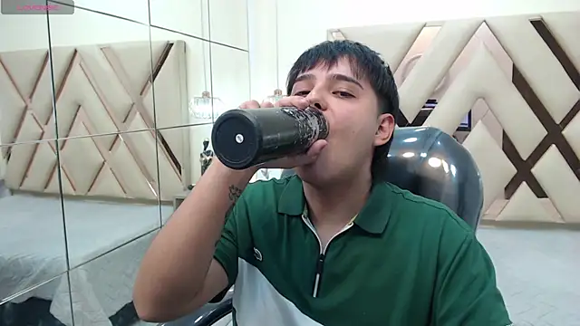 AndrewPherson online show from 01/12/25, 01:48