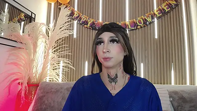 Aniie Doll online show from 10/22/25, 08:19