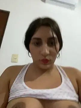 Snapshot of bigasssweet_2 chatting on 12/06/24, 10:08 bigasssweet 2 online show from 12/06/24, 10:08