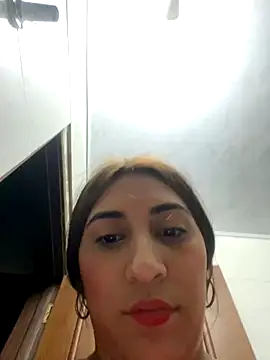 Snapshot of bigasssweet_2 chatting on 12/08/24, 06:50 bigasssweet 2 online show from 12/08/24, 06:50