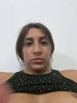 Snapshot of bigasssweet_2 chatting on 01/14/25, 04:25 bigasssweet 2 online show from 01/14/25, 04:25