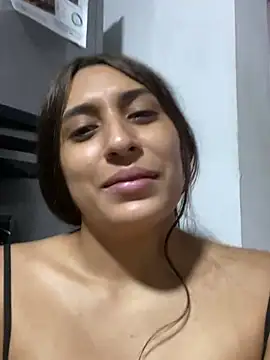 Snapshot of bigasssweet_2 chatting on 01/15/25, 03:00 bigasssweet 2 online show from 01/15/25, 03:00