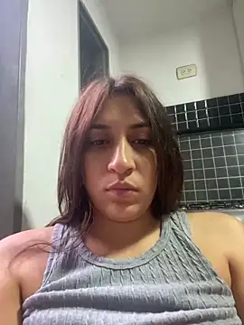 Snapshot of bigasssweet_2 chatting on 01/17/25, 10:23 bigasssweet 2 online show from 01/17/25, 10:23