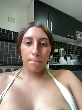 Snapshot of bigasssweet_2 chatting on 02/07/25, 07:59 bigasssweet 2 online show from 02/07/25, 07:59