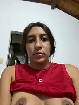 Snapshot of bigasssweet_2 chatting on 02/08/25, 04:03 bigasssweet 2 online show from 02/08/25, 04:03