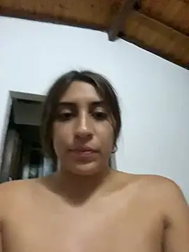 Snapshot of bigasssweet_2 chatting on 02/20/25, 03:56 bigasssweet 2 online show from 02/20/25, 03:56