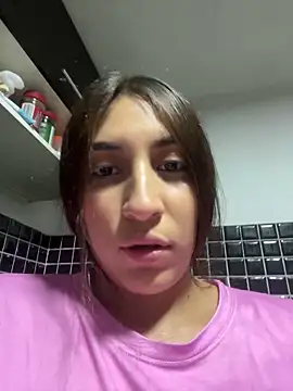 Snapshot of bigasssweet_2 chatting on 03/12/25, 11:12 bigasssweet 2 online show from 03/12/25, 11:12