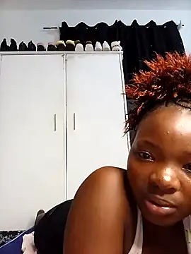 Snapshot of Darling-dee chatting on 01/23/25, 05:31 Darling-dee online show from 01/23/25, 05:31