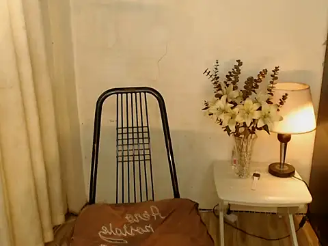 Snapshot of playtimesussy69 chatting on 06/08/26, 02:45 playtimesussy69 online show from 06/08/26, 02:45