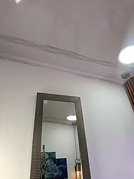 Noah Xitruxx online show from 10/04/25, 01:20