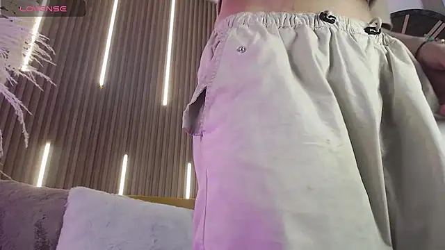 Noah Xitruxx online show from 11/25/25, 01:00