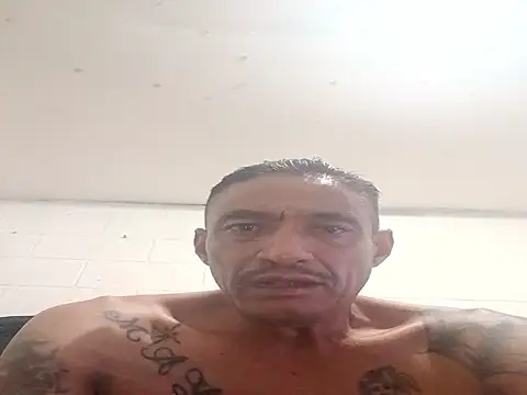 Snapshot of Innsaciable chatting on 10/24/25, 08:55 Innsaciable online show from 10/24/25, 08:55