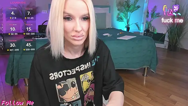 Snapshot of Lana_kitty__ chatting on 05/22/26, 10:04 Lana kitty online show from 05/22/26, 10:04