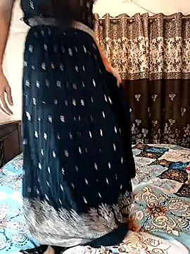 Cute-Bhavya online show from 09/18/25, 05:53