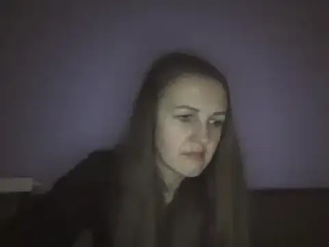 Snapshot of Milaniya261 chatting on 02/08/25, 03:30 Milaniya261 online show from 02/08/25, 03:30