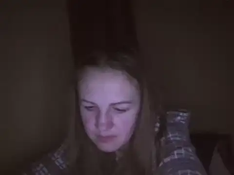 Snapshot of Milaniya261 chatting on 02/23/25, 12:51 Milaniya261 online show from 02/23/25, 12:51