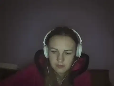 Snapshot of Milaniya261 chatting on 03/02/25, 12:09 Milaniya261 online show from 03/02/25, 12:09