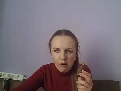 Snapshot of Milaniya261 chatting on 03/18/25, 12:58 Milaniya261 online show from 03/18/25, 12:58