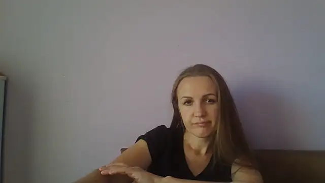 Snapshot of Milaniya261 chatting on 07/22/26, 05:49 Milaniya261 online show from 07/22/26, 05:49