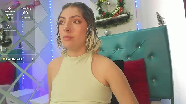 Annie  winter online show from 12/14/24, 09:24