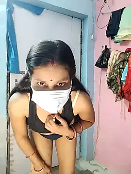 Snapshot of riyagupta5 chatting on 09/08/25, 04:39 riyagupta5 online show from 09/08/25, 04:39