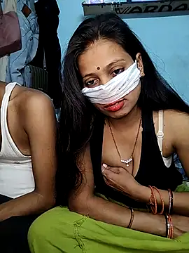 Snapshot of riyagupta5 chatting on 11/12/25, 05:13 riyagupta5 online show from 11/12/25, 05:13