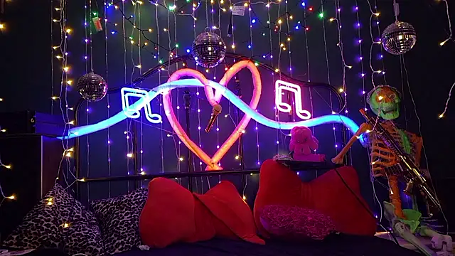 anonymouszN online show from 01/11/26, 09:09