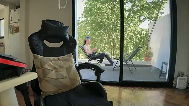 Den BlueXx online show from 11/14/25, 08:51